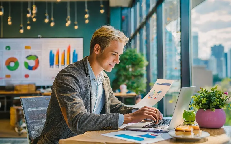 Chart Your Course to Profit: Mastermind Your Small Business Budget — article graphic